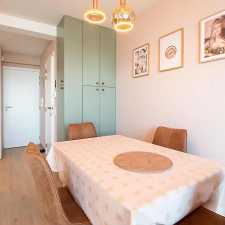 Luxury Sea View In *